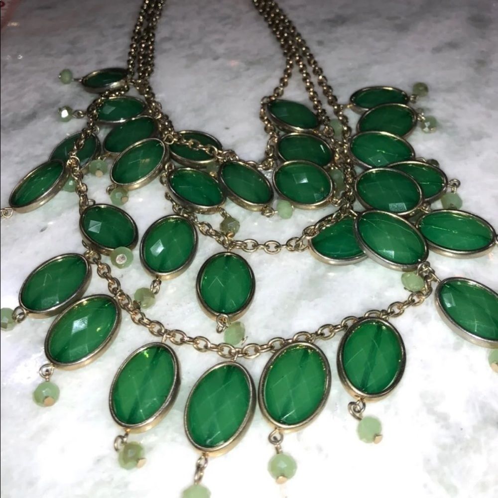 Multi strand green and gold necklace - Picture 2 of 5